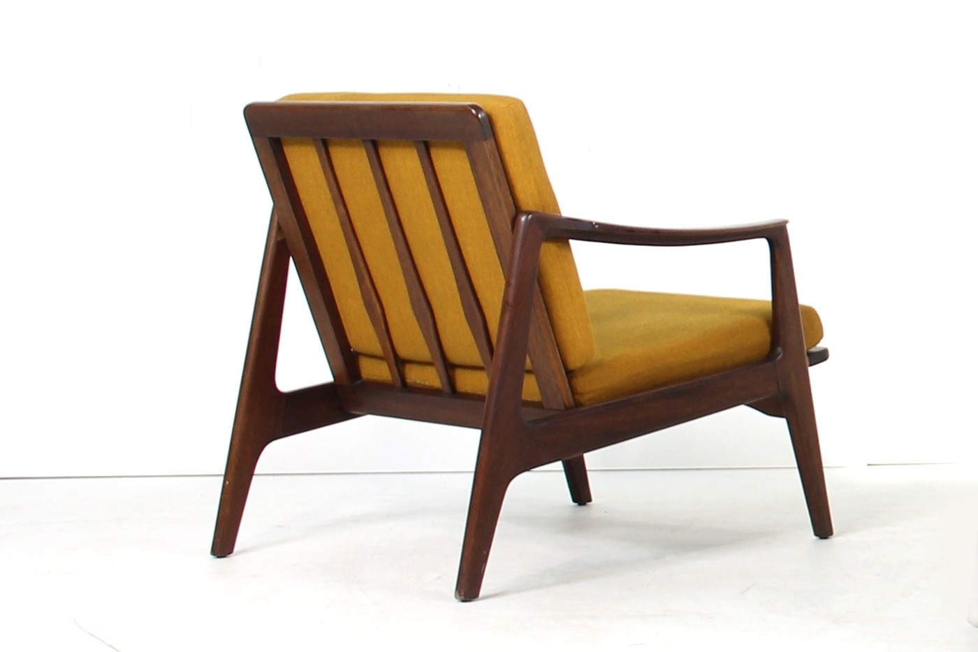 Beautiful 1960s Teak Easy Chair Mid Century Modern Design Objects