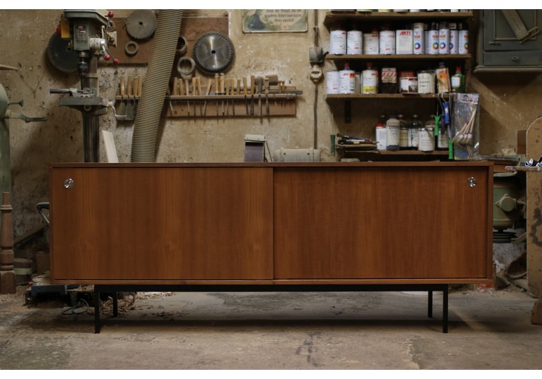 Teak Sideboard, Mid Century Modern Design, in the manner of Florence Knoll, George Nelson, 60er Jahre