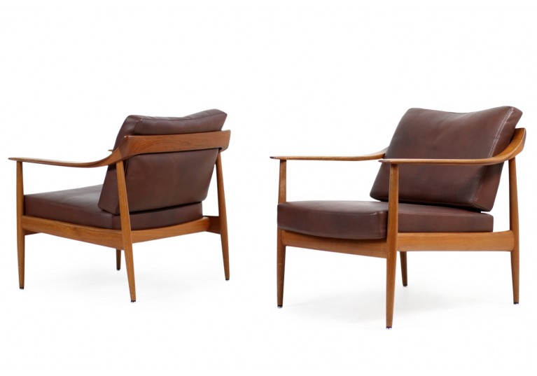 *SOLD* Rare 1960s Knoll Antimott Daybed, Teak & Leather Sofa