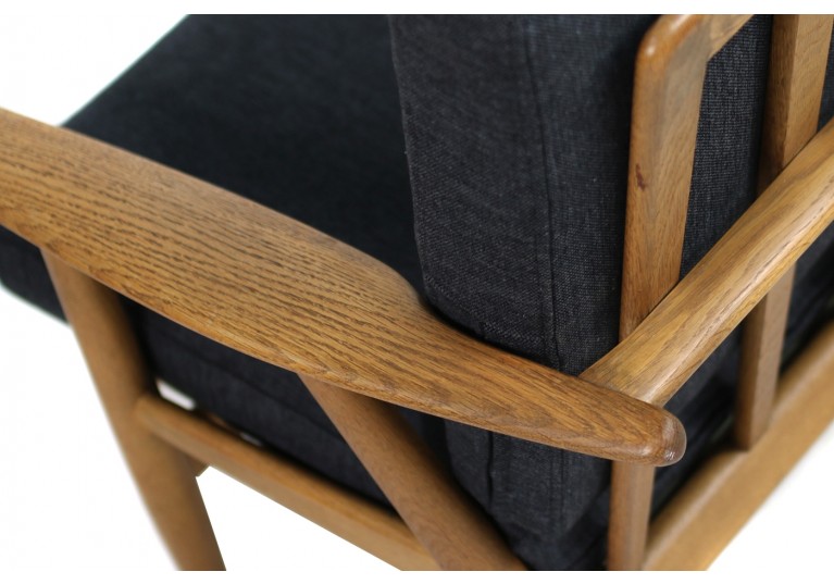 1950s Hans J. Wegner GE 240 Oak Cigar Easy Lounge Chairs & Ottoman