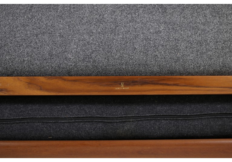 60er Teak Sofa, Peter Hvidt, danish modern, Daybed, Neubezug grau