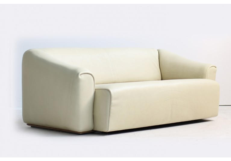 1970s De Sede DS 47 Buffalo Leather Sofa with Extendable Seat Ecru No. 2
