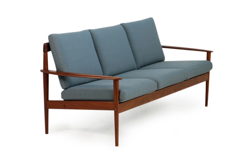 50er Sofa, Grete Jalk für Poul Jeppesen, Model PJ 56/3, Neubezug, 60er Jahre