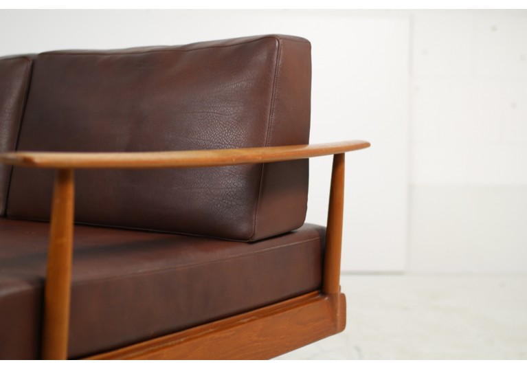 *SOLD* Rare 1960s Knoll Antimott Daybed, Teak & Leather Sofa